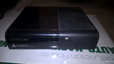 Лот: 9786444. Фото: 1. Xbox 360 E. Игровые приставки, консоли
