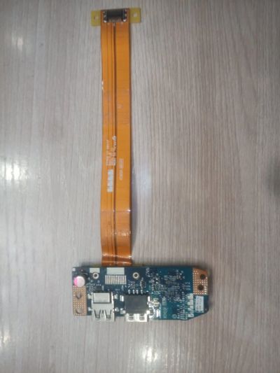 Лот: 19945810. Фото: 1. Б/У плата с разъемами USB со шлейфом... Платы расширения, контроллеры, доп. порты