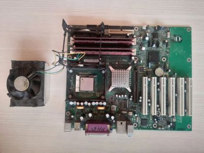 Лот: 18418085. Фото: 1. Материнская плата Intel D865GBF... Материнские платы