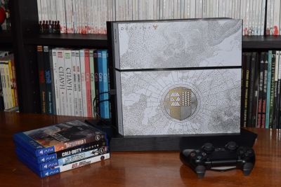 Лот: 12616161. Фото: 1. Игровая консоль PlayStation 4... Игровые приставки, консоли