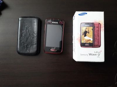 Лот: 9093935. Фото: 1. Samsung La'Fleur Wave Y. Смартфоны