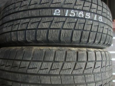 Лот: 2112454. Фото: 1. Зима! 215*65*16* Вridgestone Revo-01... Шины