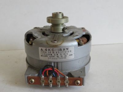 Лот: 4245782. Фото: 1. Двигатель 4КС-18А.W. Электродвигатели, микромоторы