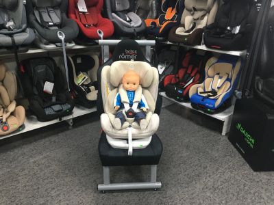 Лот: 13137073. Фото: 1. Автокресло Happy Baby Unix ISOFIx... Детские автокресла