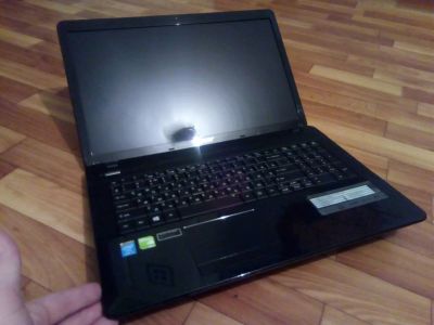 Лот: 9195958. Фото: 1. Acer E1-772G-34004G50Mnsk Intel... Ноутбуки