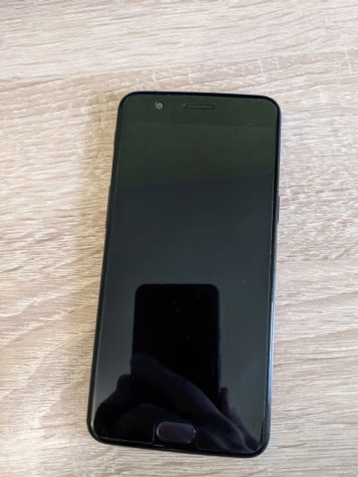 Лот: 18273199. Фото: 1. Oneplus 5 6GB+64GB. Смартфоны
