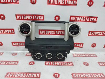 Лот: 20902684. Фото: 1. Блок управления климат-контролем... Электрооборудование