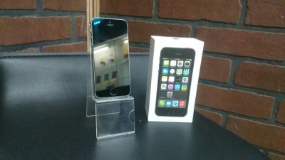 Лот: 7300897. Фото: 1. Apple iPhone 5s 16GB Space Gray. Смартфоны