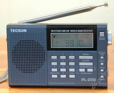 Лот: 1134003. Фото: 1. Цифровой радиоприёмник Tecsun... Тюнеры, радиоприёмники