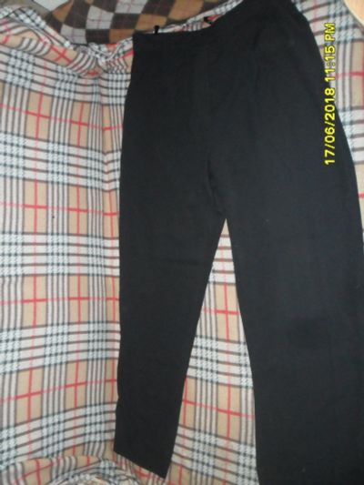Лот: 11812733. Фото: 1. Черные женские брюки(размер 48-50... Брюки, шорты