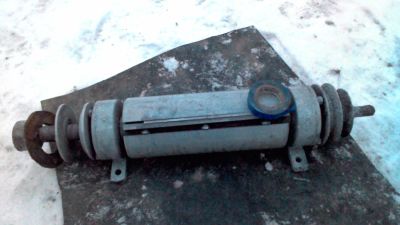 Лот: 6424629. Фото: 1. Вал фуганок. Другое (садовый инструмент и инвентарь)