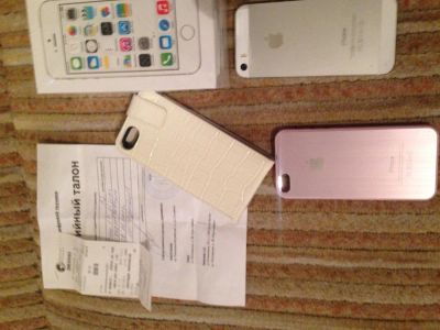 Лот: 3448161. Фото: 1. Продам iPhone 5s 16gb silver LTE... Смартфоны