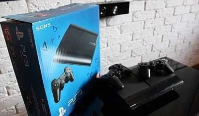 Лот: 16473747. Фото: 1. Playstation 3 320gb +30 игр. Игровые приставки, консоли