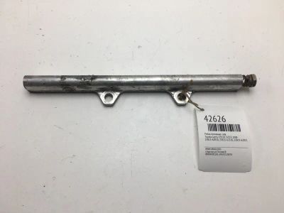 Лот: 20390644. Фото: 1. Рейка топливная Toyota Camry 1988... Топливная система