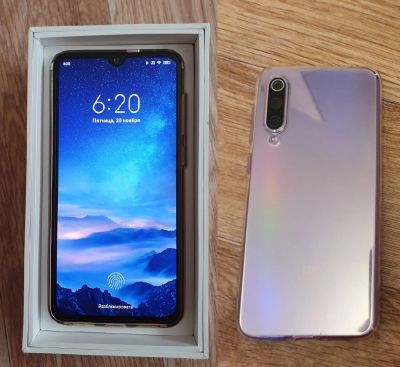 Лот: 16882300. Фото: 1. Xiaomi MI9SE, 6GB 128GB Lavender... Смартфоны