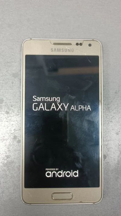 Лот: 19976064. Фото: 1. Смартфон Samsung Alpha (z). Смартфоны