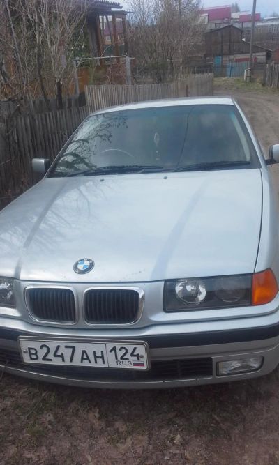 Лот: 6852539. Фото: 1. продам бмв 320i дёшево. Автомобили