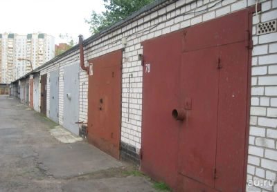 Лот: 8041085. Фото: 1. Сниму гараж на пару часов. Гаражи, парковочные места