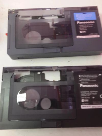 Лот: 4560968. Фото: 1. VHS адаптер для кассет видеокамер... Другое (аксессуары, расходные материалы)