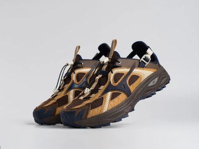 Лот: 25412169. Фото: 1. Кроссовки Mizuno Racer Trail SE. Кеды, кроссовки, слипоны