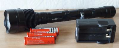 Лот: 5339320. Фото: 1. Фонарь TrustFire TR3T6 3800LM... Фонарики