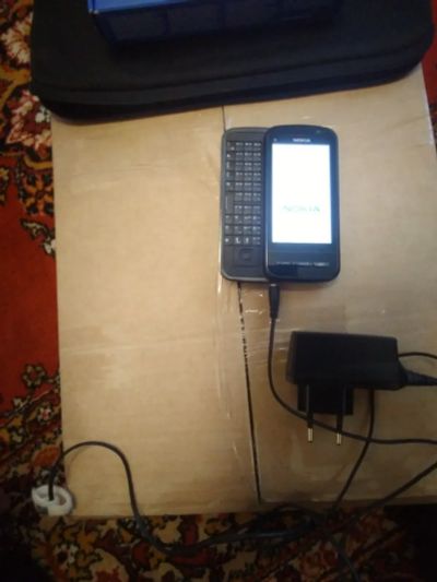 Лот: 20937071. Фото: 1. Телефон NOKIA C6. Кнопочные мобильные телефоны