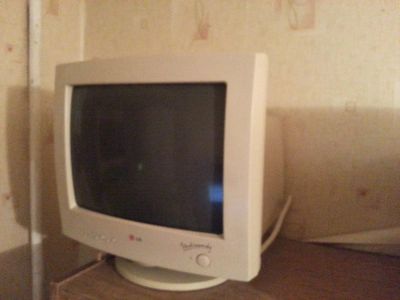 Лот: 5122252. Фото: 1. ЭЛТ-монитор LG. ЭЛТ-мониторы