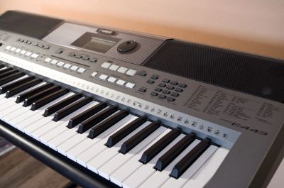 Лот: 16291104. Фото: 1. Синтезатор Yamaha PSR E443. Клавишные
