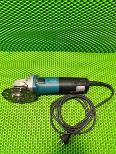 Лот: 24616574. Фото: 1. Болгарка makita 9565CVL (Г3410А... Электроинструмент