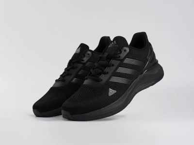 Лот: 25130508. Фото: 1. Кроссовки Adidas. Кеды, кроссовки, слипоны