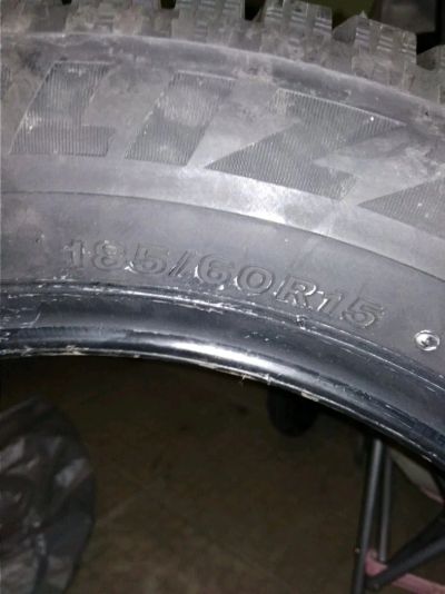Лот: 12499571. Фото: 1. Bridgestone. Шины
