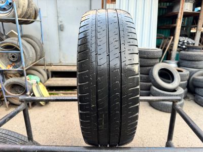 Лот: 25703535. Фото: 1. (1шт.) 235-65-16C Michelin Agilis. Шины