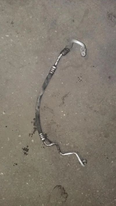 Лот: 10408996. Фото: 1. трубка кондиционера Toyota Camry... Электрооборудование