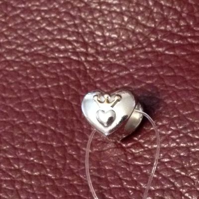 Лот: 11456135. Фото: 1. Подвеска на браслет сердце серебро... Кулоны, подвески