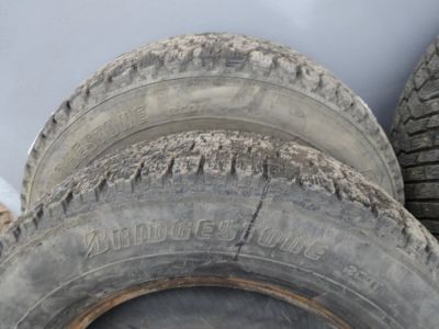 Лот: 8336973. Фото: 1. 2 зимних колеса Bridgestone blizzak... Шины