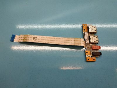 Лот: 20540384. Фото: 1. Б/У плата с разъёмами USB, Audio... Платы расширения, контроллеры, доп. порты