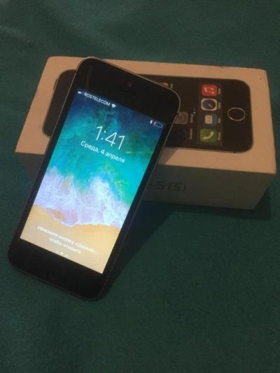 Лот: 11436985. Фото: 1. iphone 5s. Смартфоны