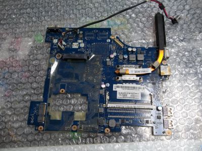 Лот: 14945696. Фото: 1. lenovo g575 мать+процессор. Комплекты запчастей