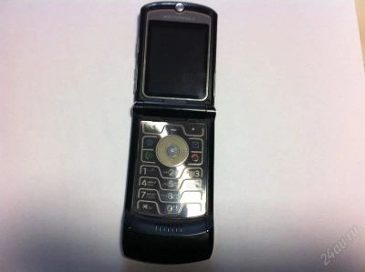Лот: 1428530. Фото: 1. Motorola RAZR V3. Кнопочные мобильные телефоны