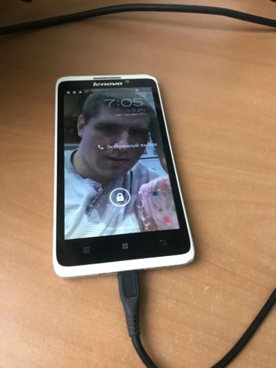 Лот: 16102332. Фото: 1. Lenovo s890. Дисплеи, дисплейные модули, тачскрины
