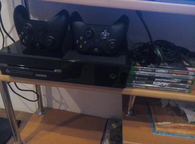 Лот: 7605746. Фото: 1. Xbox one 500gb Day one edition. Игровые приставки, консоли