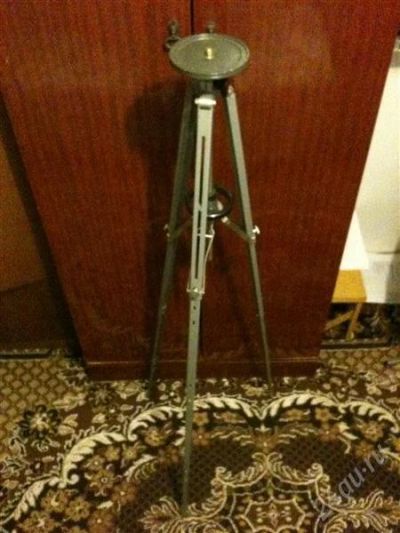 Лот: 2218427. Фото: 1. Штатив. Штативы, держатели