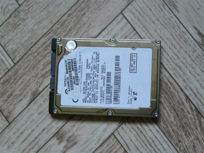 Лот: 1002422. Фото: 1. Hitachi 120GB 2.5. Жёсткие диски (HDD)