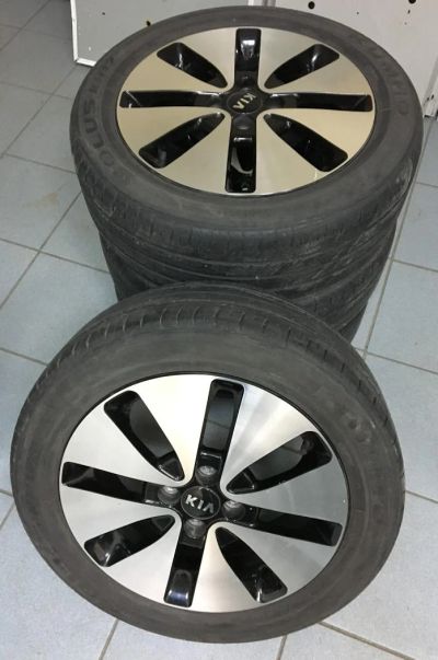 Лот: 11242577. Фото: 1. Литые диски Kia R16 c резиной... Шины на дисках