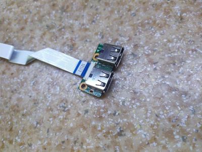 Лот: 17324846. Фото: 1. Плата USB с шлейфом DAUT3ATB6C0... Другое (комплектующие)