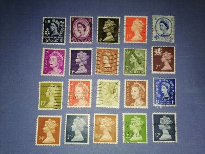Лот: 25078837. Фото: 1. Великобритания. Королева Елизавета... Марки