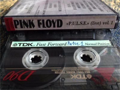 Лот: 9751471. Фото: 1. аудиокассета Pink Floyd 1995. Аудиозаписи