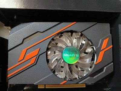 Лот: 19685162. Фото: 1. Видеокарта 1030 Gigabyte gddr5... Видеокарты