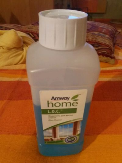 Лот: 11271779. Фото: 1. Средство для мытья стекол Amway. Бытовая химия
