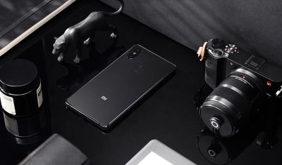 Лот: 12094816. Фото: 1. Xiaomi Mi 8 SE 4/64 Gb Гарантия... Смартфоны